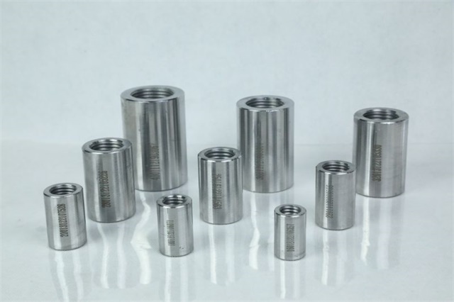 彝良直螺纹钢筋套筒大量批发